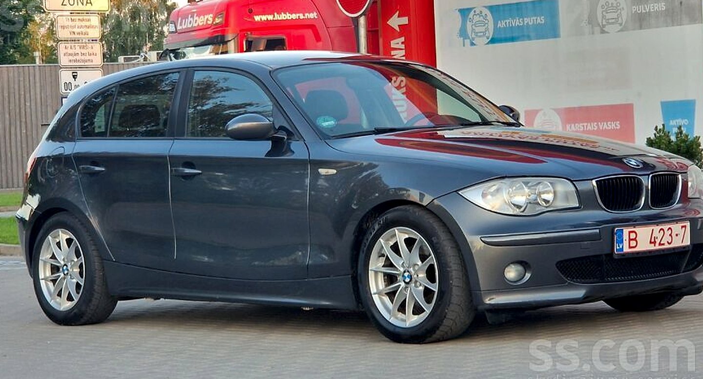 BMW 120 — foto 4