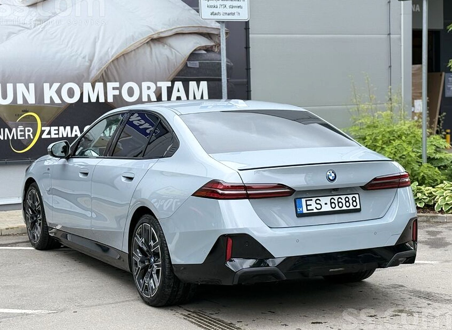 BMW 530 — foto 5