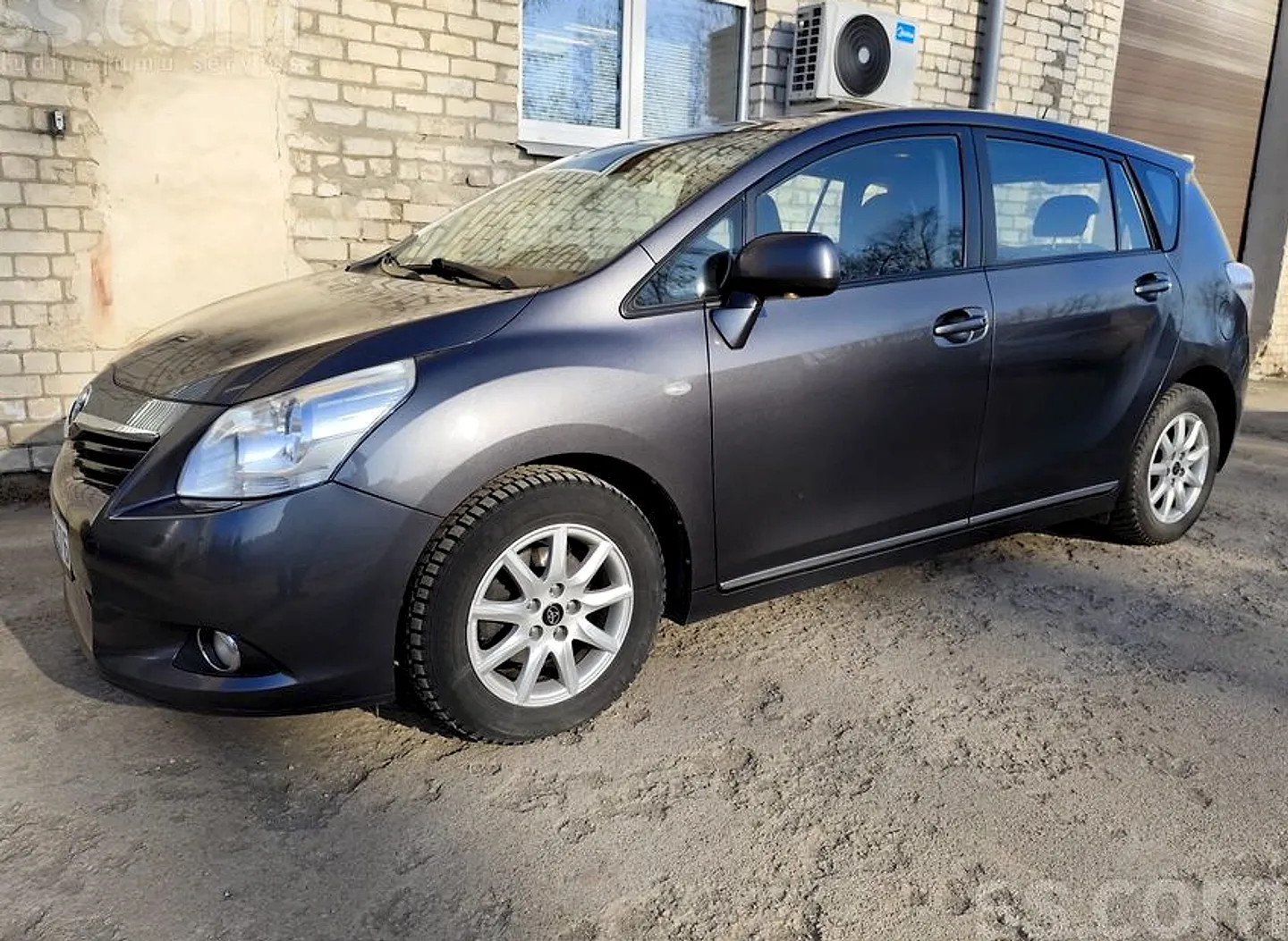 Toyota Verso, 2011. gads