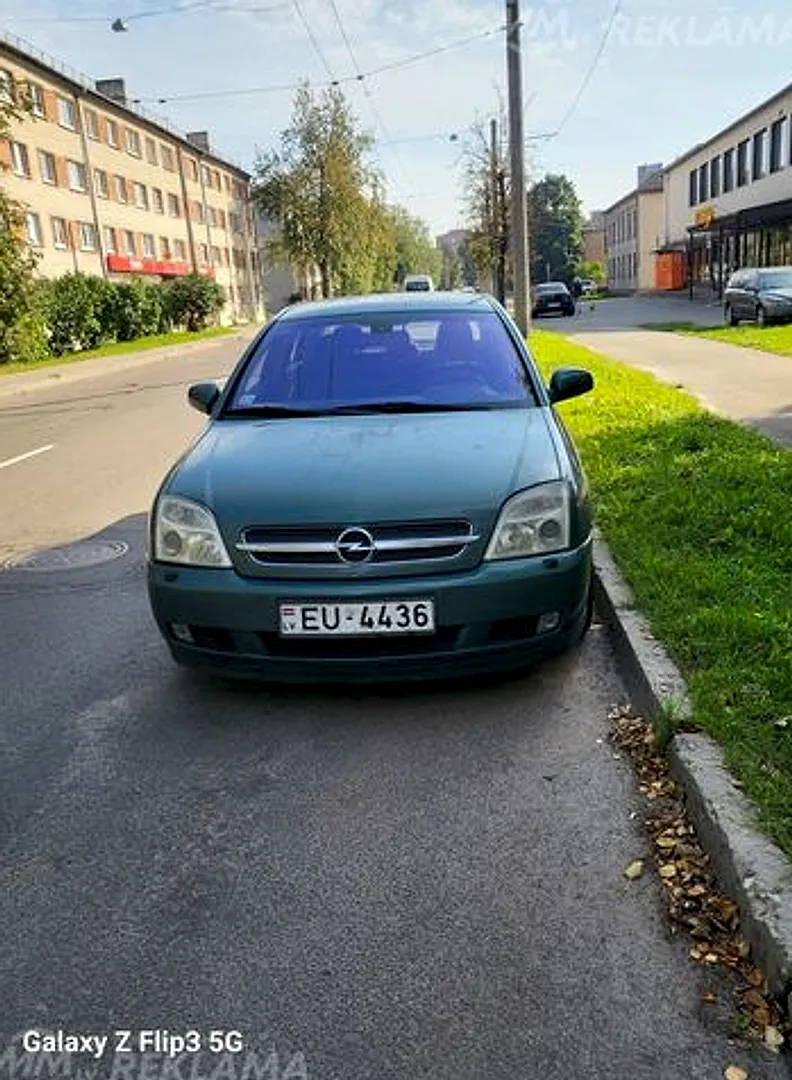 Opel Vectra, 2003. gads