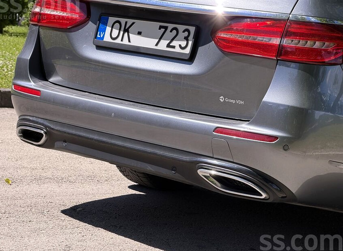Mercedes-Benz E200 — foto 4