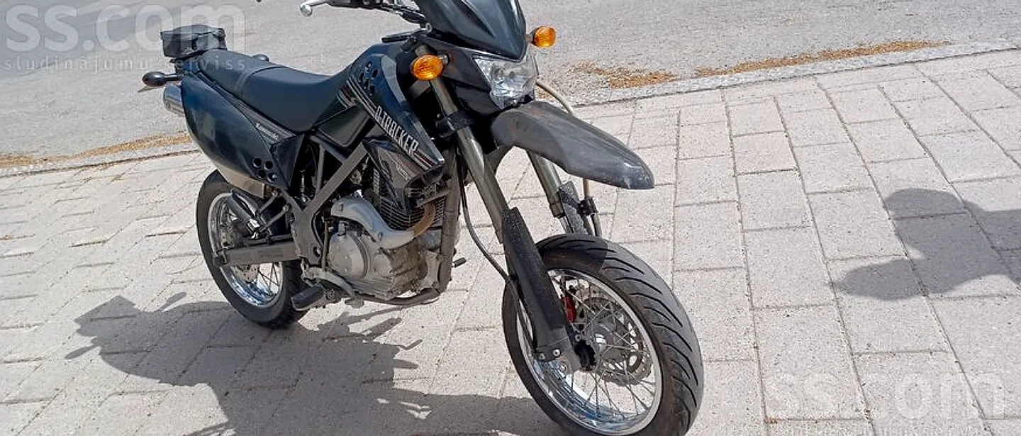 Kawasaki D-Tracker
