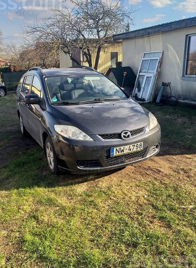 Mazda Mazda5, 2006. gads