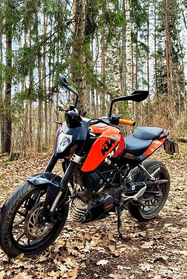 KTM Duke 125, 2012. gads