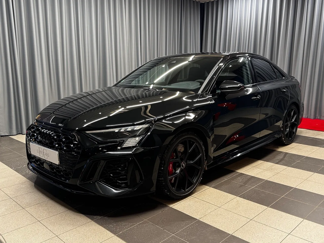 Audi RS3, 2024. gads
