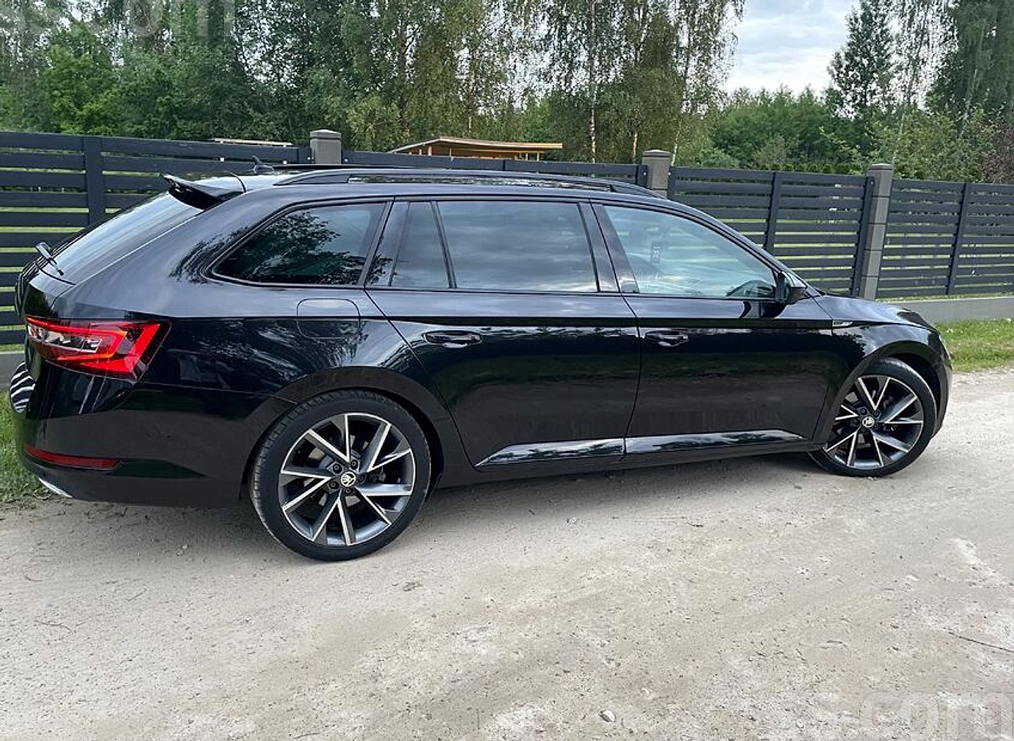 Škoda Superb — foto 3