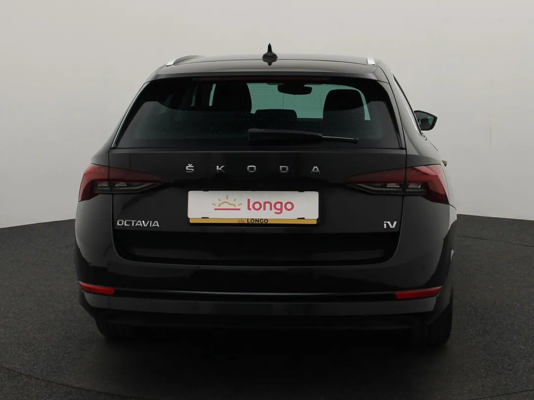 Škoda Octavia — foto 6