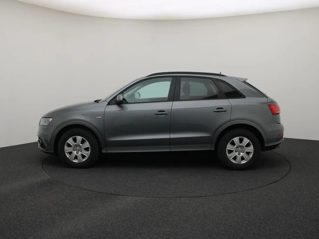 Audi Q3 — foto 7
