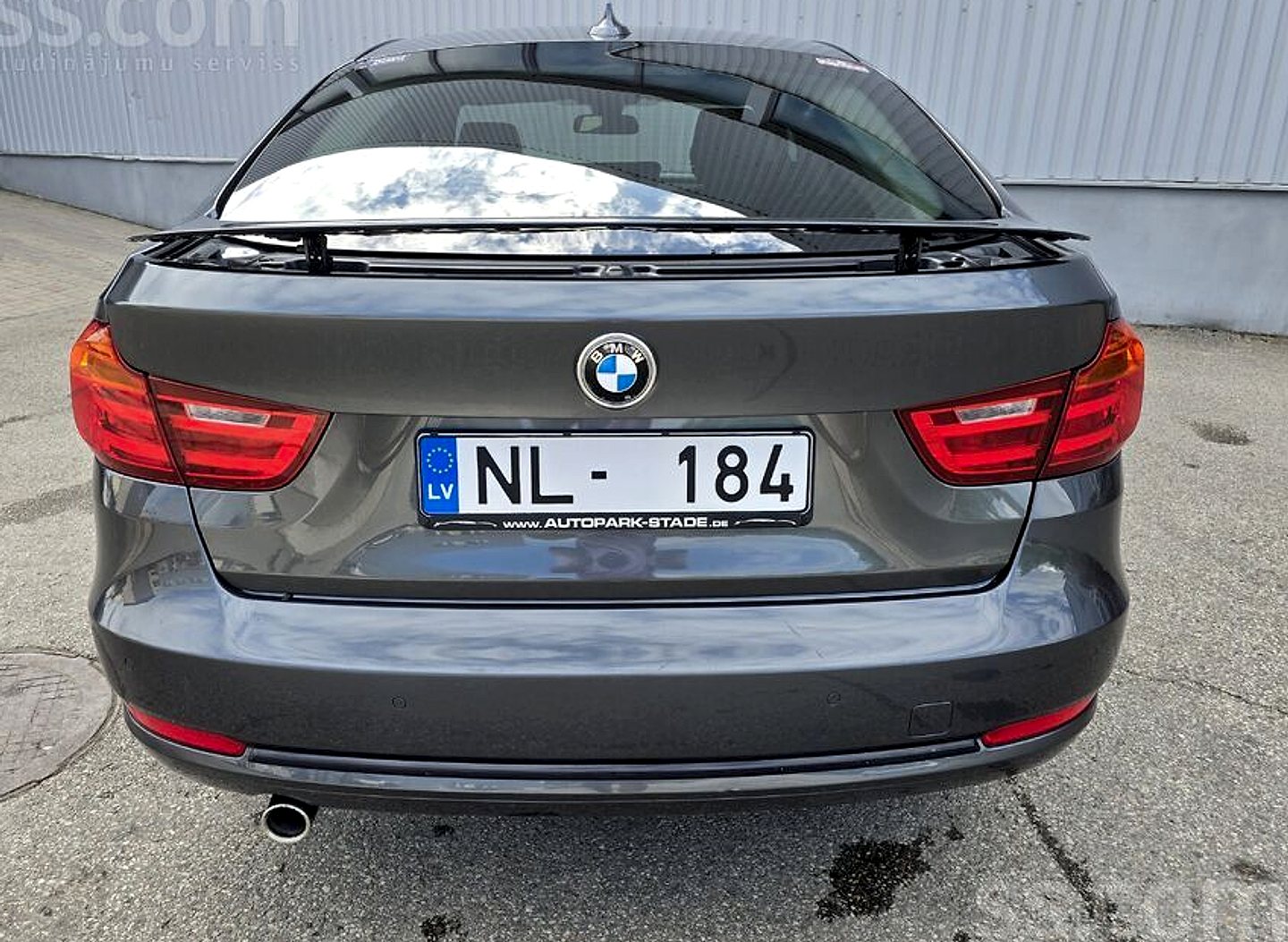 BMW 320 — foto 4