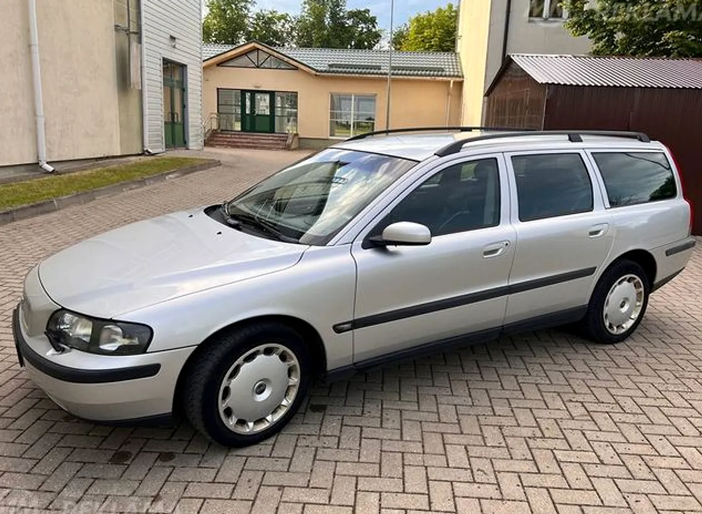 Volvo V70, 2004. gads