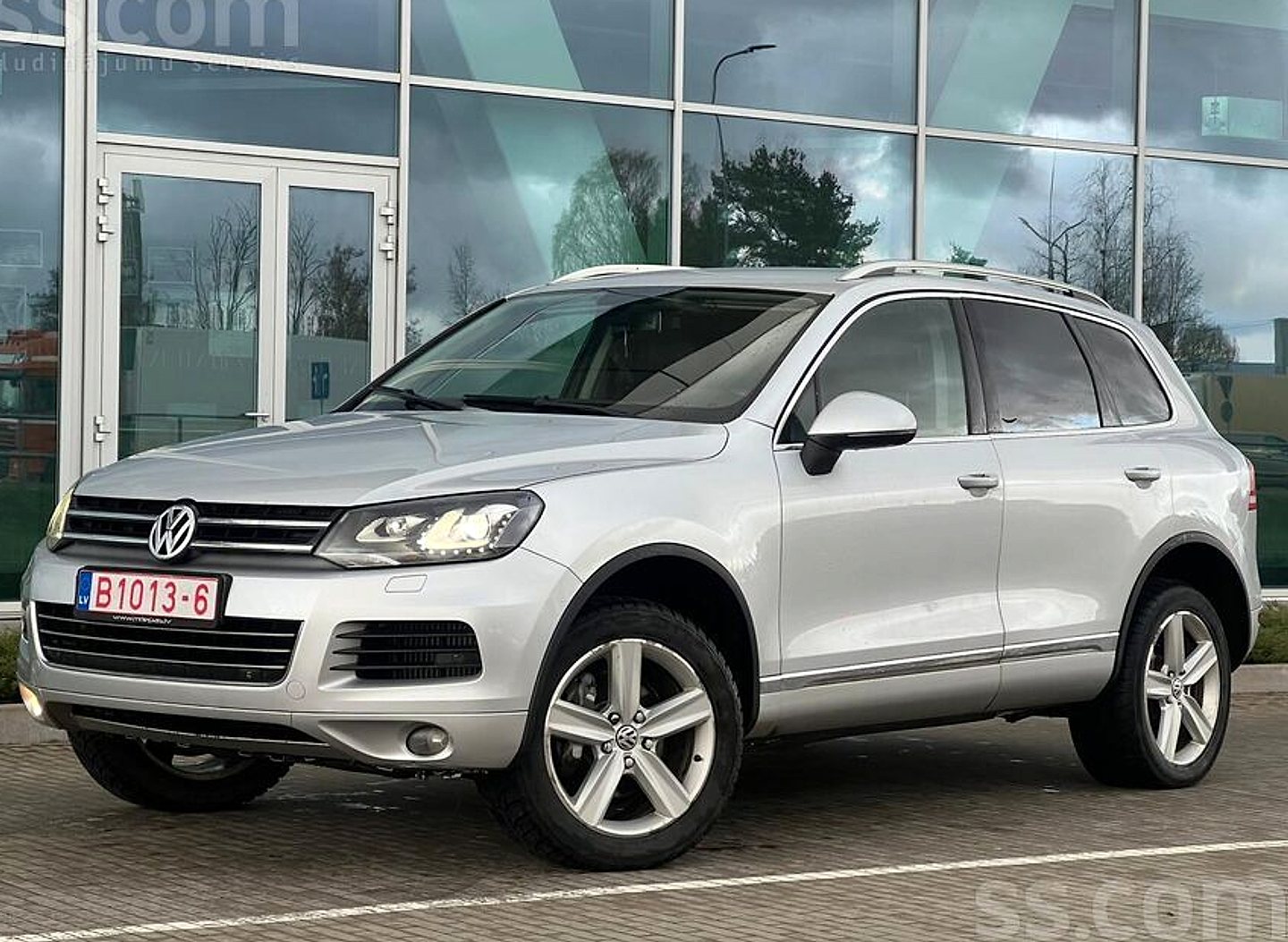 Volkswagen Touareg, 2010. gads