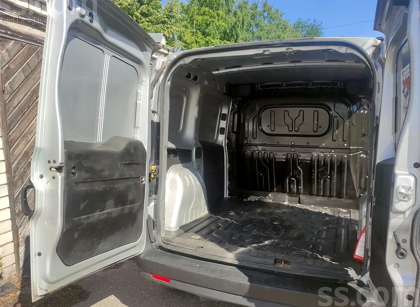 Opel Combo, 2014. gads