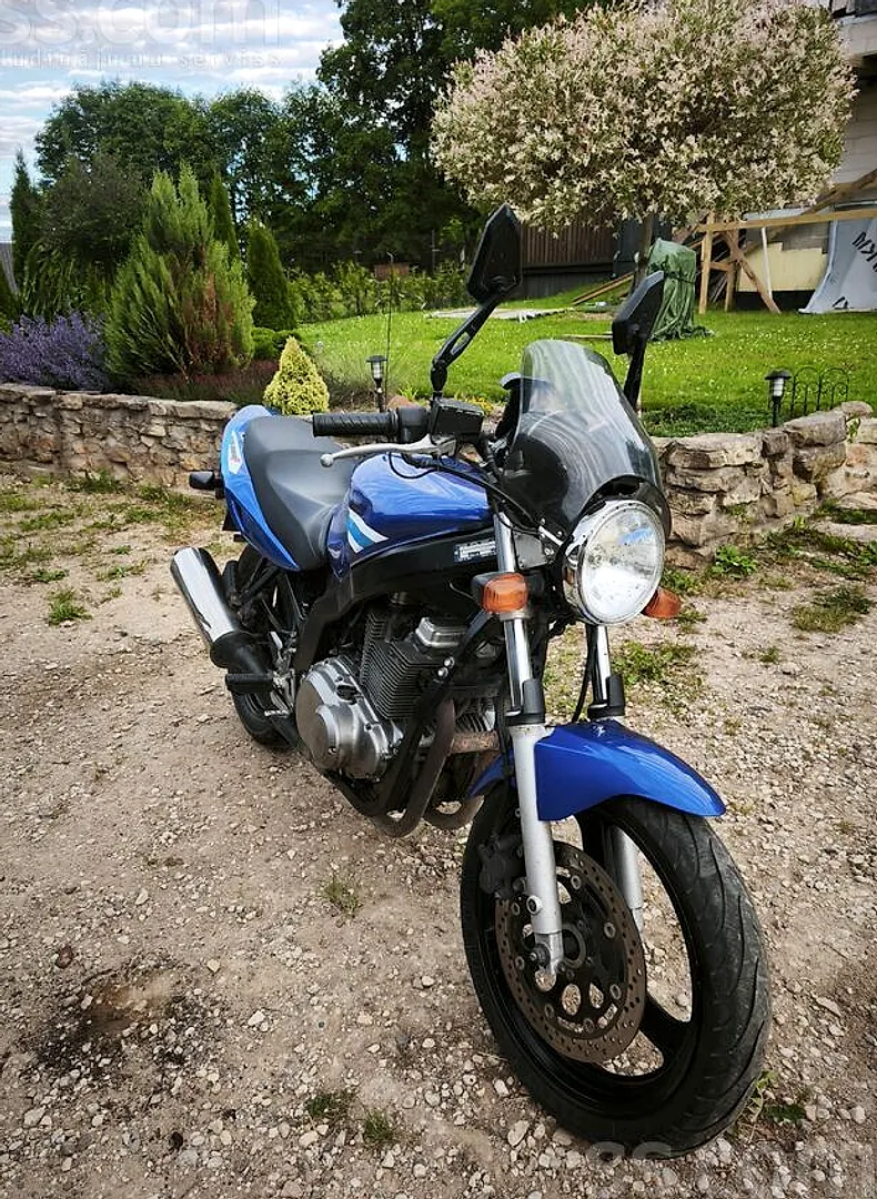 Suzuki Gs500F