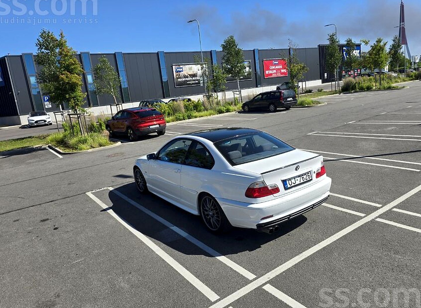 BMW 320 — foto 4
