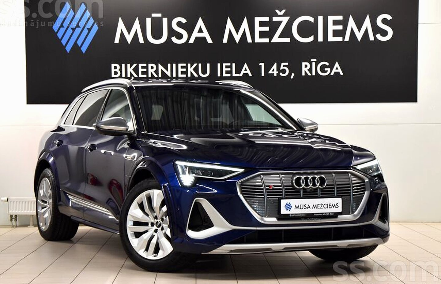 Audi E-tron — foto 3
